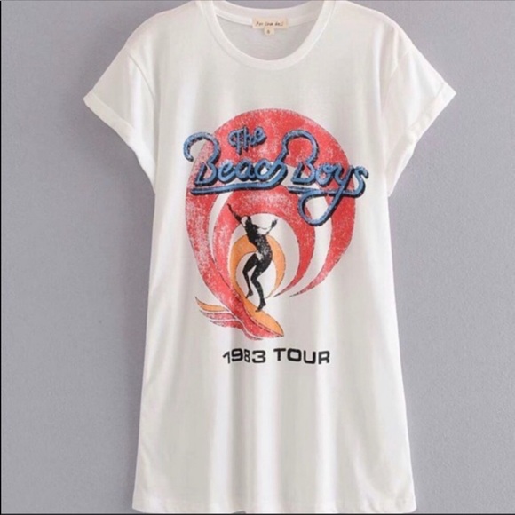 #90CLOSEOUT SALE!New! Beach Boys Band Tour White Graphic Tee - Picture 5 of 6